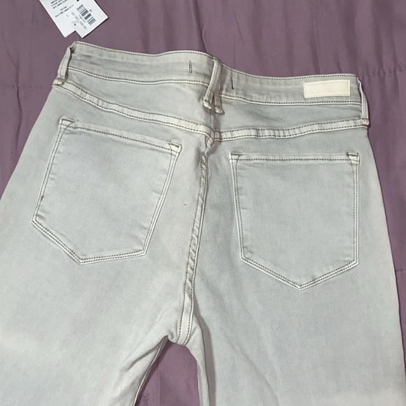 Women’s Abercrombie skinny jeans light grey size 28 - Picture 6 of 9